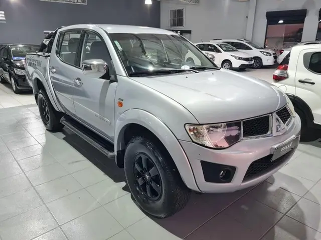 Carro Mitsubishi L200 Triton Sport 2012 3.5 V6 (Flex) (Aut)