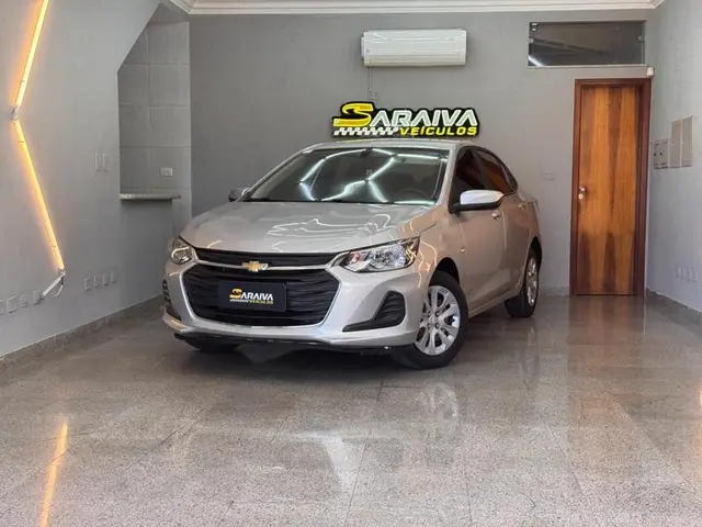 Carro Chevrolet Onix Plus 2020 1.0 LT (Flex)