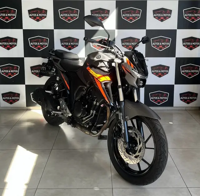 Moto Yamaha Fazer FZ25 2025 Connected