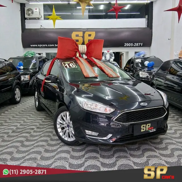 Carro Ford Focus Sedan 2016 SE 2.0 PowerShift