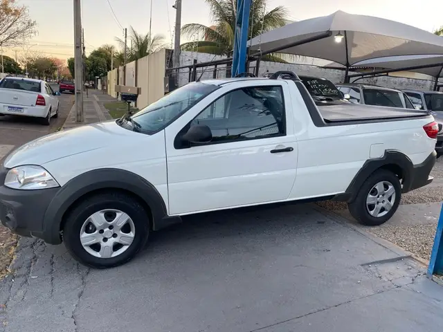 Carro Fiat Strada 2019 Hard Working 1.4 (Flex) (Cabine Simples)
