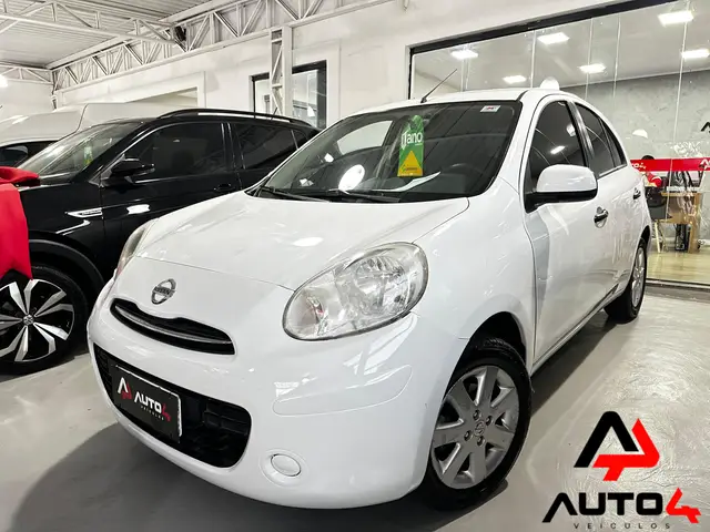 Carro Nissan March 2012 1.6 16V SV (Flex)