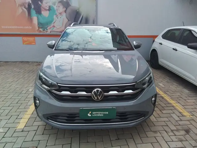Carro Volkswagen Nivus 2024 Highline 200 TSI