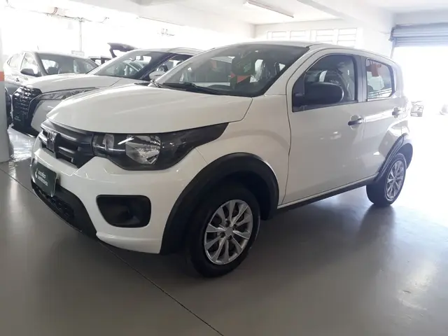 Carro Fiat Mobi 2024 Trekking 1.0