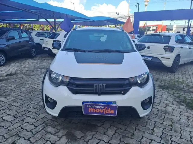 Carro Fiat Mobi 2025 Trekking 1.0 (Flex)