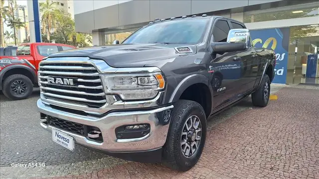 Carro RAM 3500 2024 Limited Longhorn 6.7 4x4