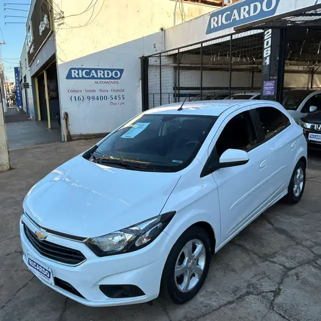 Carro Chevrolet Onix 2019 1.4 LT SPE/4