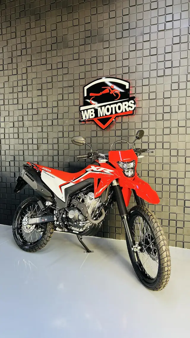 Moto Honda XR 300L 2025 Tornado