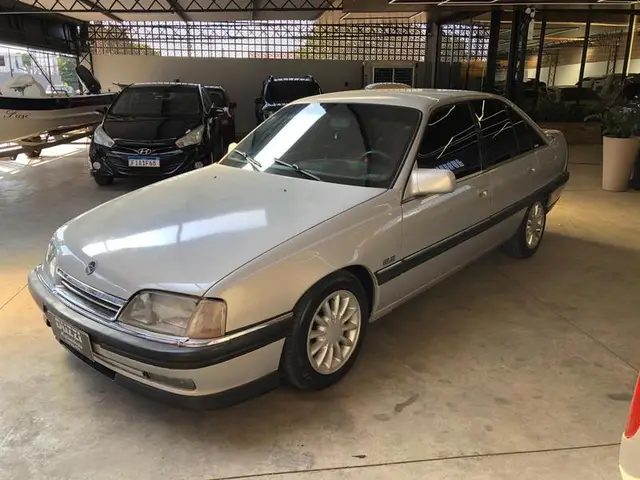 Carro Chevrolet Omega 1993 GLS 2.0 MPFi