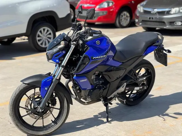 Moto Yamaha Fazer FZ15 2024 ABS