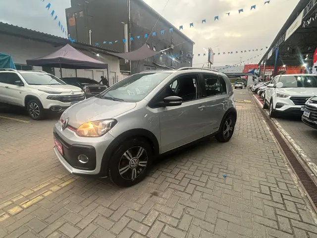 Carro Volkswagen Up! 2020 1.0 Xtreme 170 TSI (Flex)