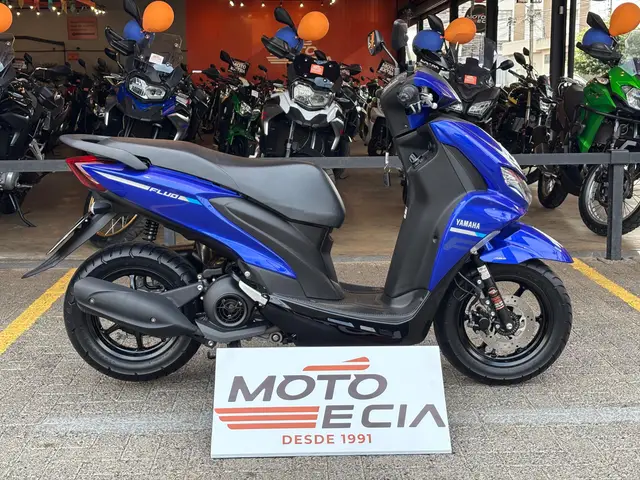 Moto Yamaha Fluo 2025 ABS