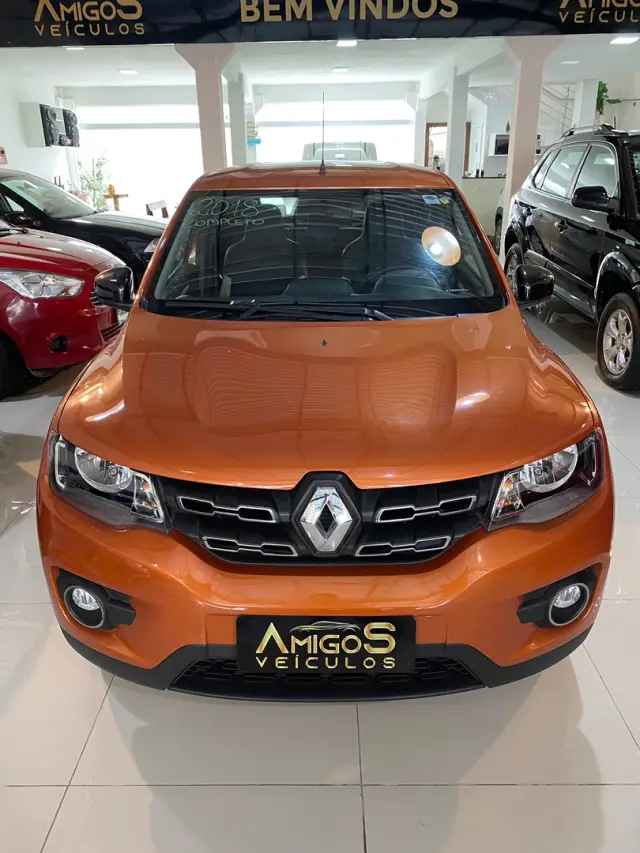 Carro Renault Kwid 2018 Intense 1.0 12v SCe (Flex)