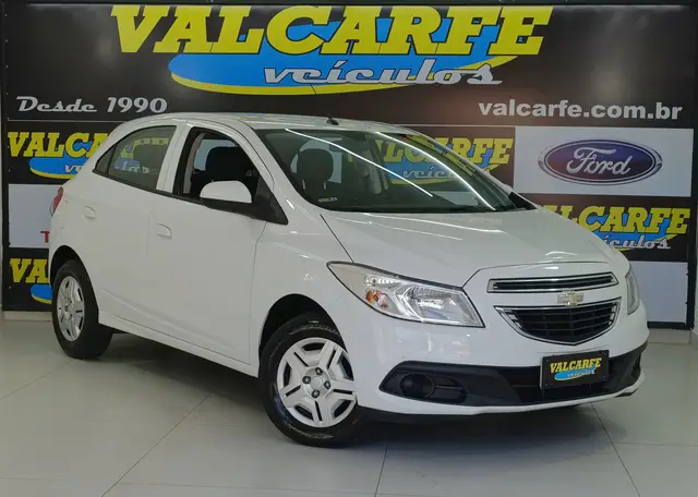 Carro Chevrolet Onix 2013 1.0 LT SPE/4