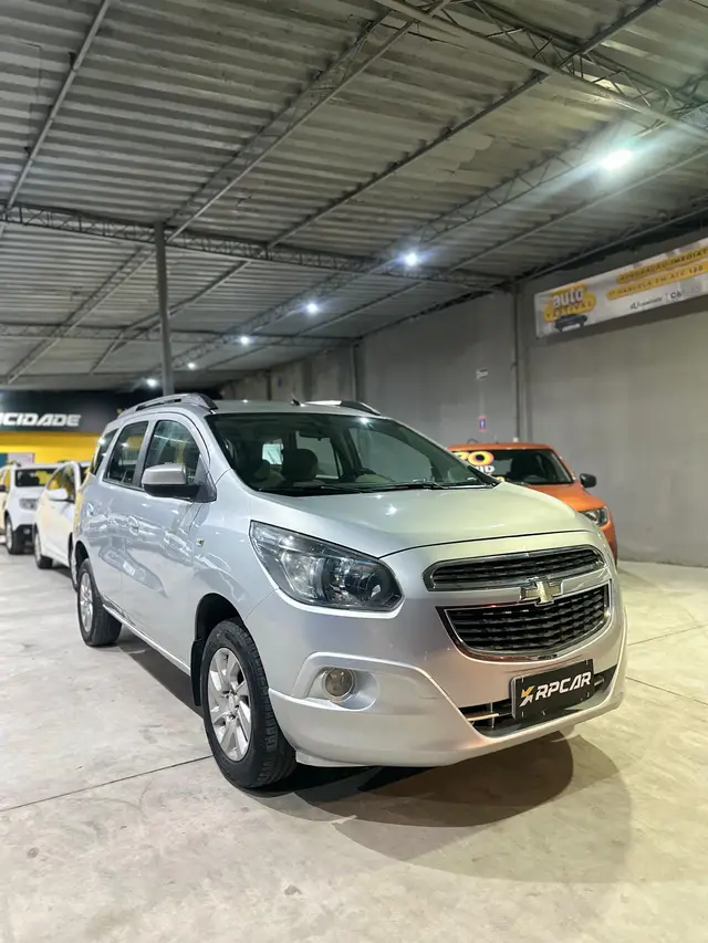 Carro Chevrolet Spin 2014 LTZ 7S 1.8 (Flex) (Aut)