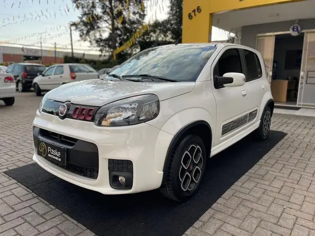 Carro Fiat Uno 2016 Sporting 1.4 8V (Flex) 4p