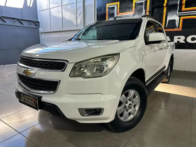 Carro Chevrolet S10 Cabine Dupla 2014 S10 2.8 CTDI LT 4WD (Cabine Dupla) (Aut)