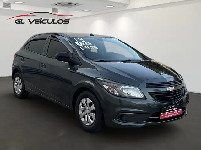 Carro Chevrolet Onix 2019 1.0 Joy SPE/4