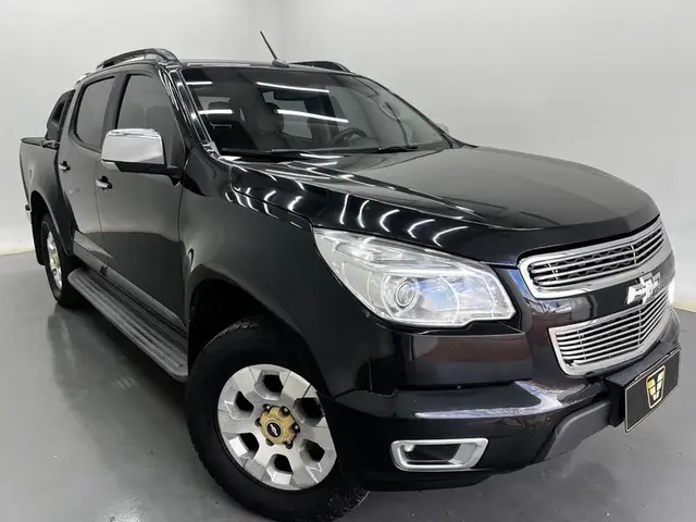 Carro Chevrolet S10 Cabine Dupla 2014 S10 2.4 LT 4x2 (Cab Dupla) (Flex)