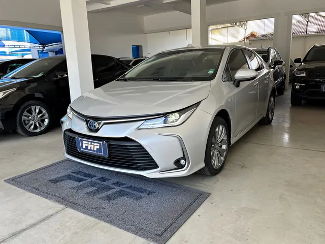 Carro Toyota Corolla 2020 1.8 VVT-I HYBRID FLEX ALTIS CVT