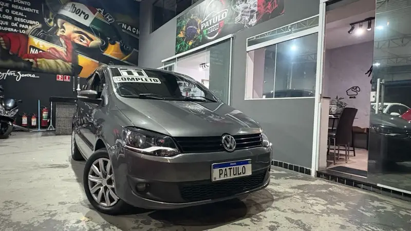 Volkswagen Fox 1.0 8V (Flex) 4p