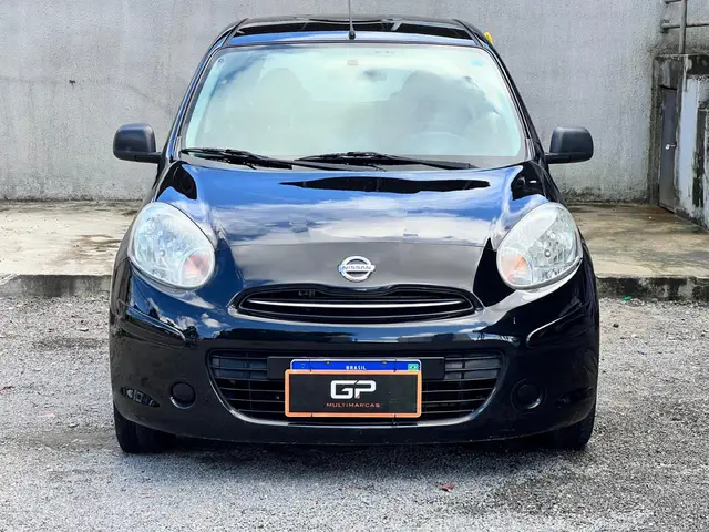 Carro Nissan March 2013 1.0 16V (Flex)