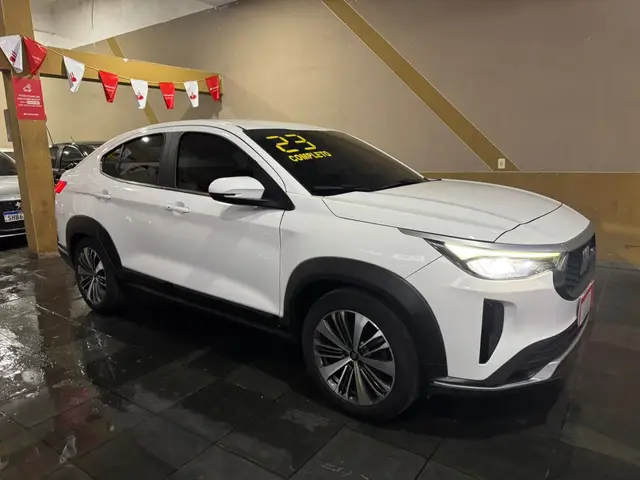 Carro Fiat Fastback 2023 Audace Turbo 200 (Flex) (Aut)