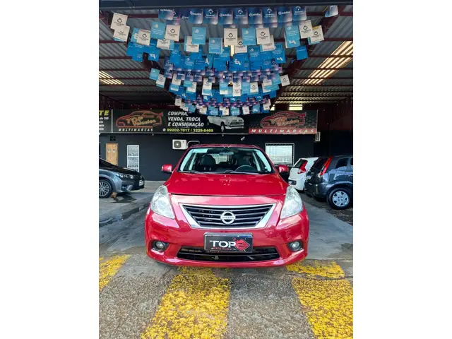 Carro Nissan Versa 2014 1.6 16V SL (Flex)