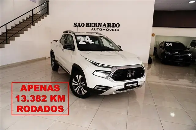 Carro Fiat Toro 2024 Volcano 2.0