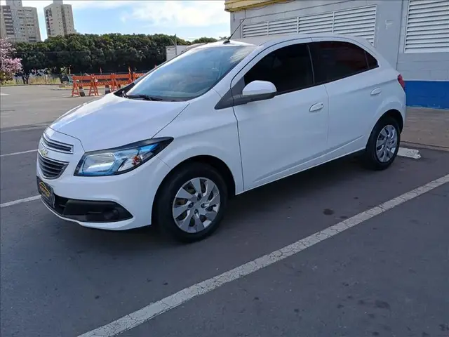 Carro Chevrolet Onix 2014 1.4 LT SPE/4