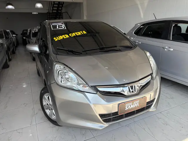 Carro Honda Fit 2013 LX 1.4 (flex)