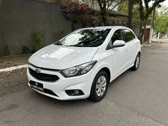 Carro Chevrolet Onix 2018 1.0 LT SPE/4