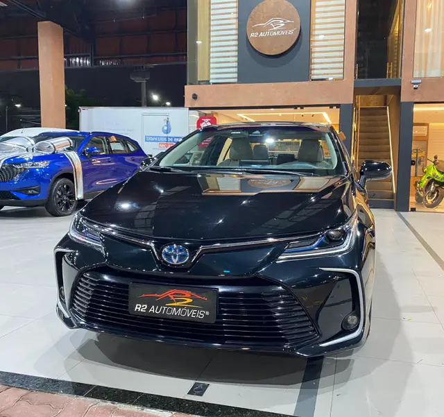 Carro Toyota Corolla 2023 Altis Hybrid Premium 1.8 Flex