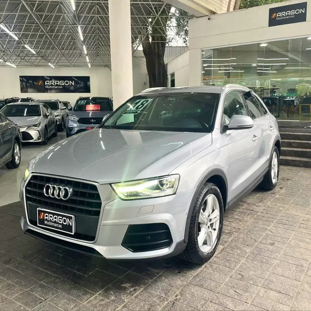 Carro Audi Q3 2018 1.4 TFSI Ambiente S Tronic