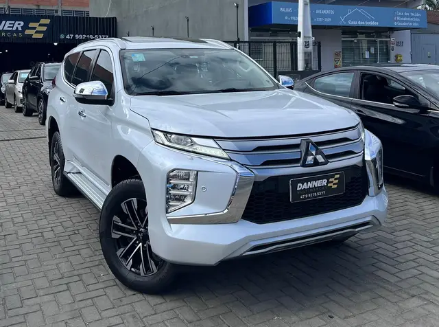 Carro Mitsubishi Pajero Sport 2021 2.4 DI-D HPE-S (Aut) 4x4