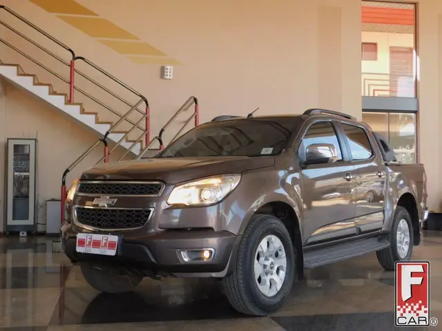 Carro Chevrolet S10 Cabine Dupla 2013 S10 LTZ 2.4 4x2 (Cab Dupla) (Flex)