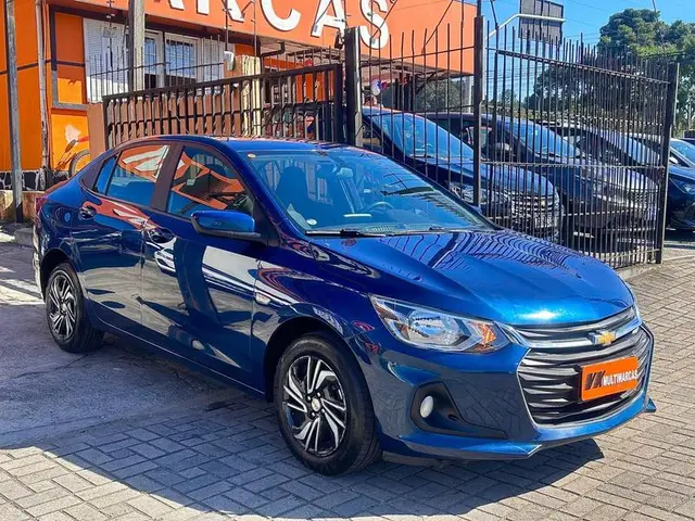 Carro Chevrolet Onix Plus 2024 LT 1.0