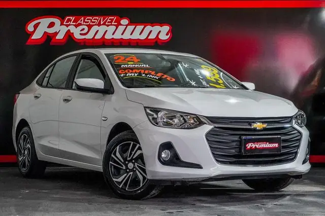 Carro Chevrolet Onix Plus 2023 LT 1.0