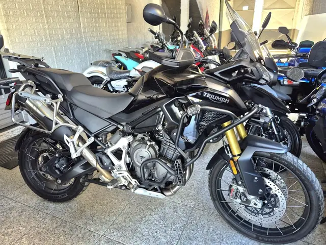 Moto Triumph Tiger 1200 2024 Black Edition
