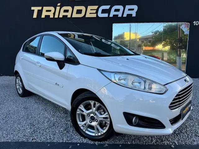 Carro Ford Focus Hatch 2015 S 1.6 16V TiVCT PowerShift
