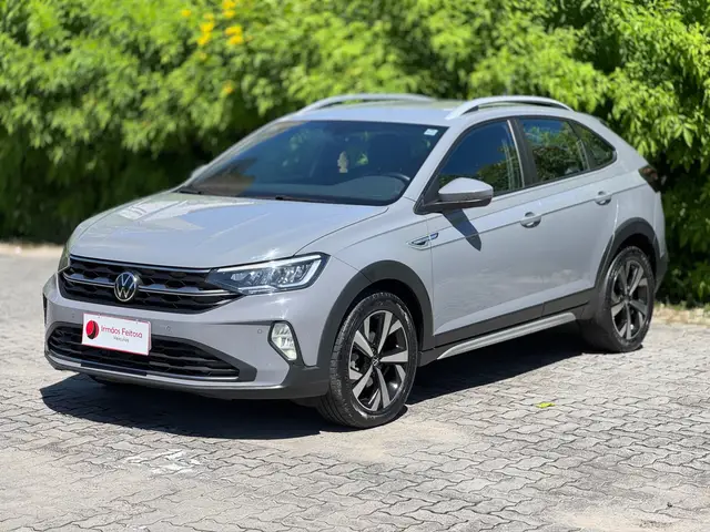 Carro Volkswagen Nivus 2023 Highline 200 TSI