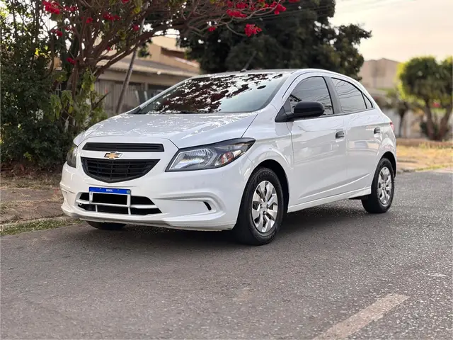 Carro Chevrolet Onix 2019 1.0 Joy SPE/4