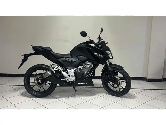 Moto Honda CB 300F Twister 2025 (CBS)