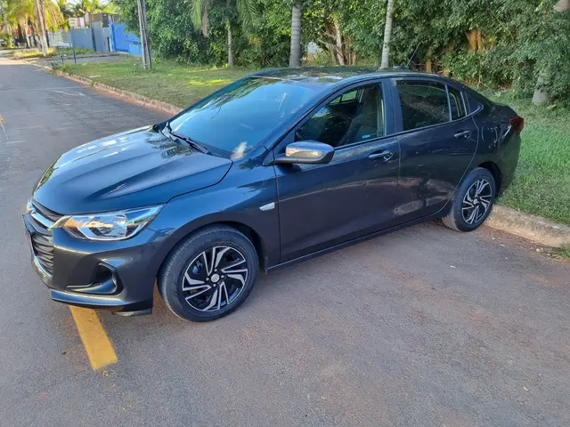 Carro Chevrolet Onix Plus 2024 LT 1.0 Turbo
