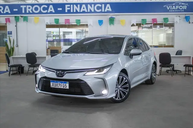 Carro Toyota Corolla 2023 Altis Hybrid Premium 1.8 Flex