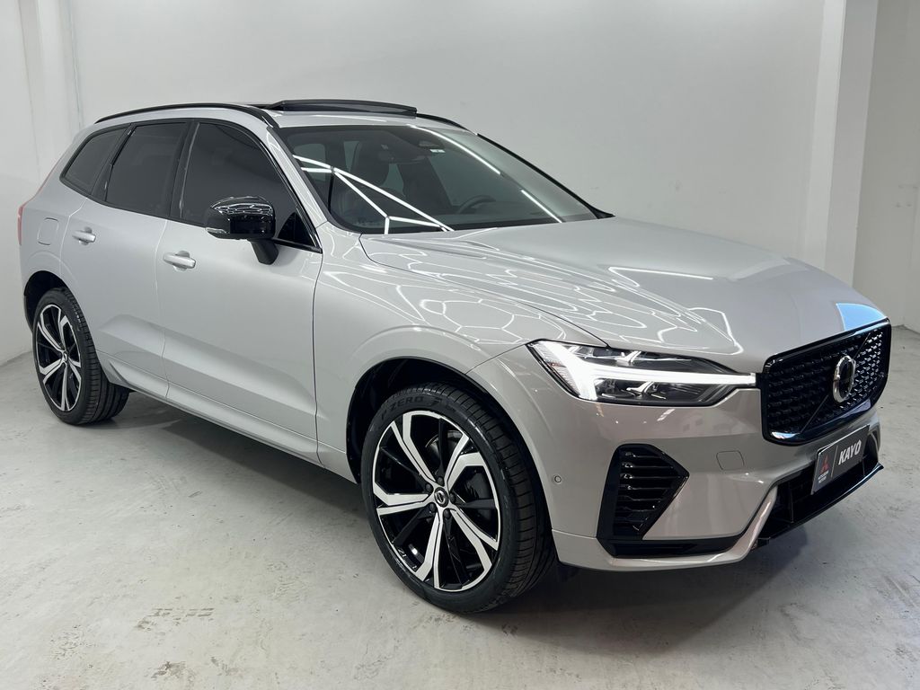 XC60 Recharge Ultimate Dark 2.0