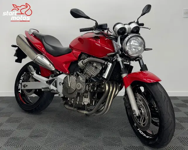 Moto Honda CB 600F 2005 Hornet
