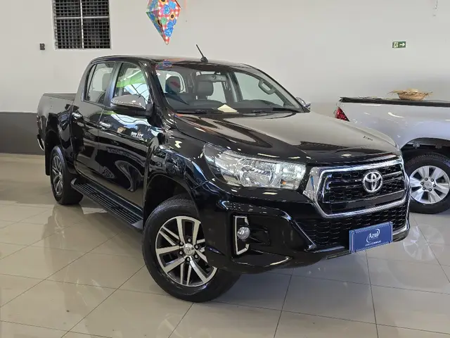 Carro Toyota Hilux Cabine Dupla 2019 Hilux 2.7 SRV CD 4x4 (Flex) (Aut)