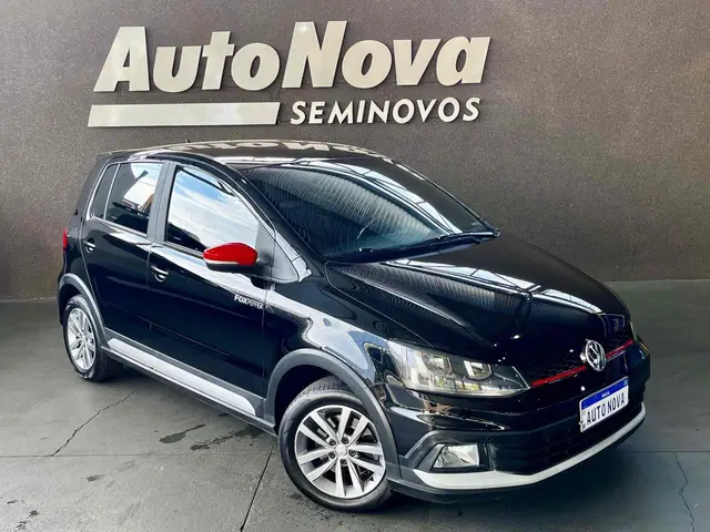 Carro Volkswagen Fox 2015 Pepper 1.6 16v MSI