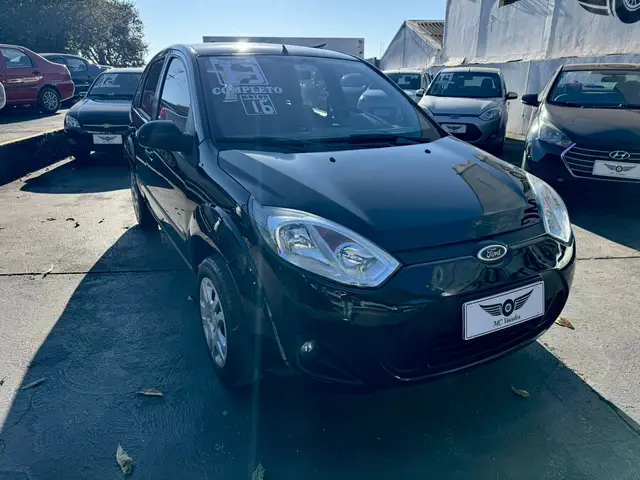Carro Ford Fiesta Hatch 2013 SE Rocam 1.6 (Flex)